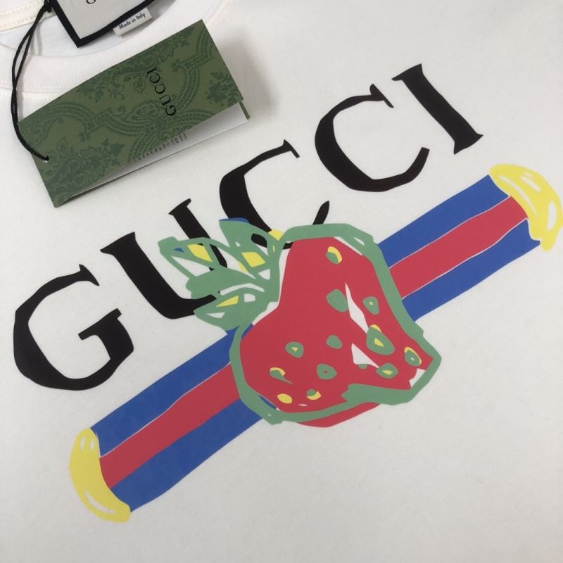 Gucci T-Shirts